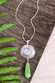 Green Murano Glass & Floral Hammered Disc Necklace - SF