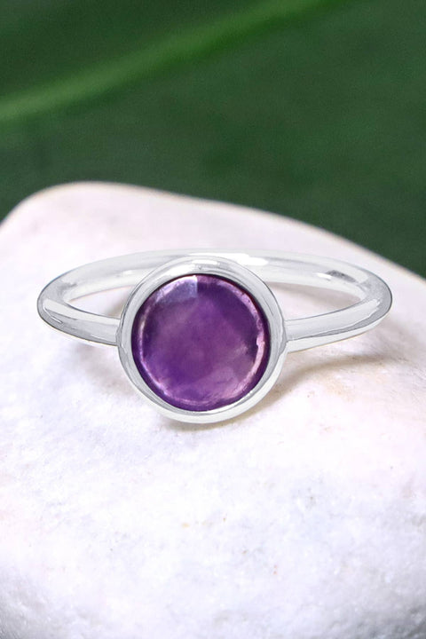 Amethyst Petite Cabochon Ring - SF