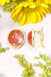 Strawberry Quartz Clip On Earrings In Gold - GF