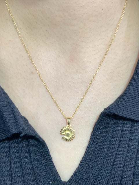 14k Gold Plated Sunflower Pendant Necklace - GF