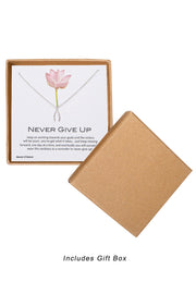 'Never Give Up' Boxed Charm Necklace - SF